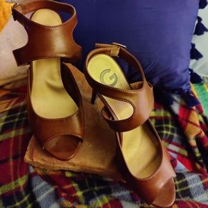 G by GUESS Platform Open-Toe Platform Heels